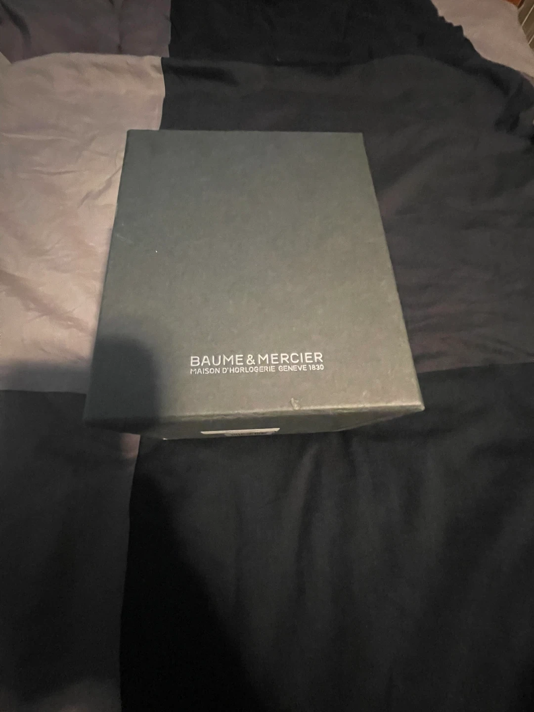 Authentic Baume & Mercier Capeland Watch Box Set & Manual