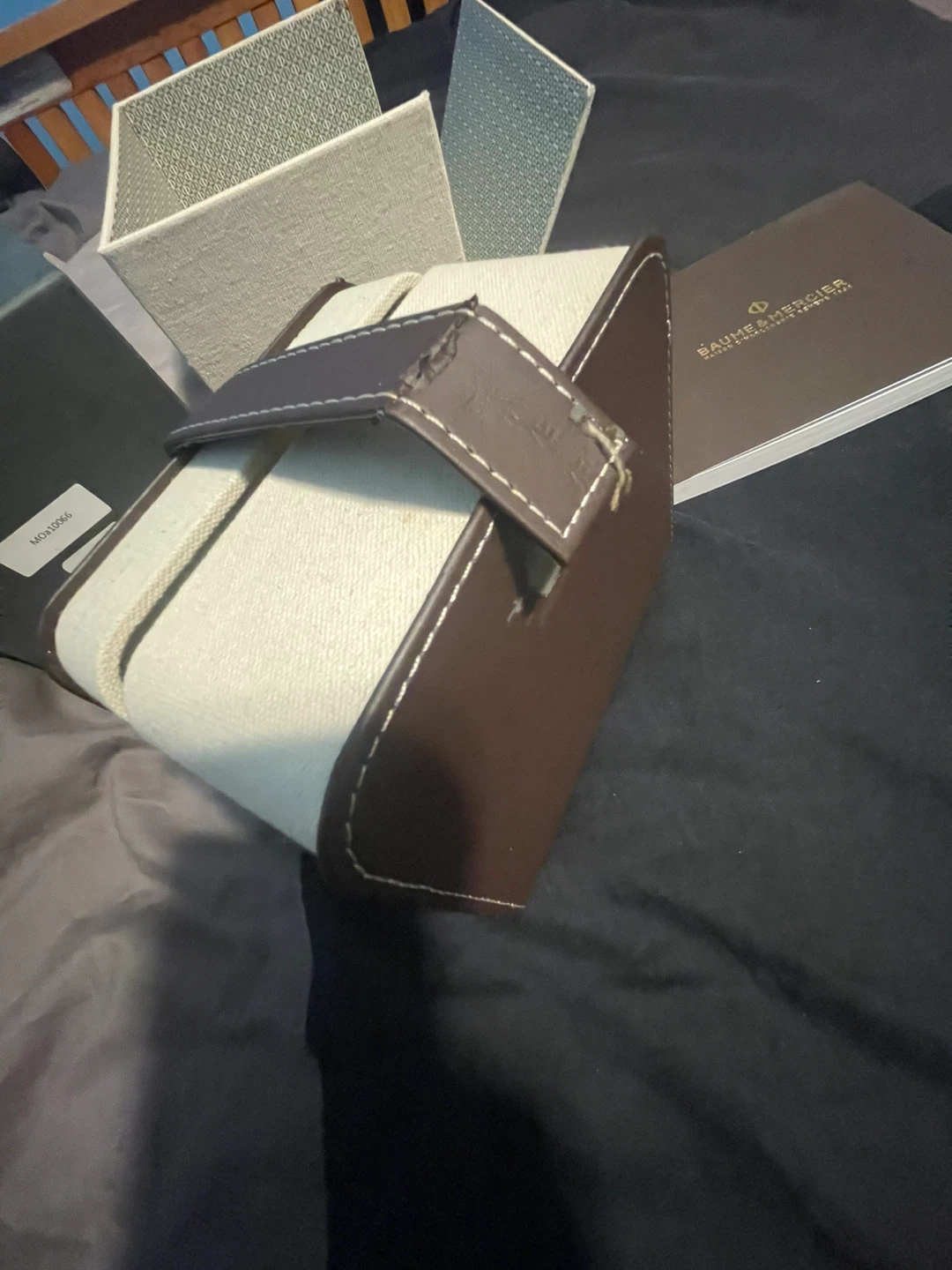 Authentic Baume & Mercier Capeland Watch Box Set & Manual - photo 5
