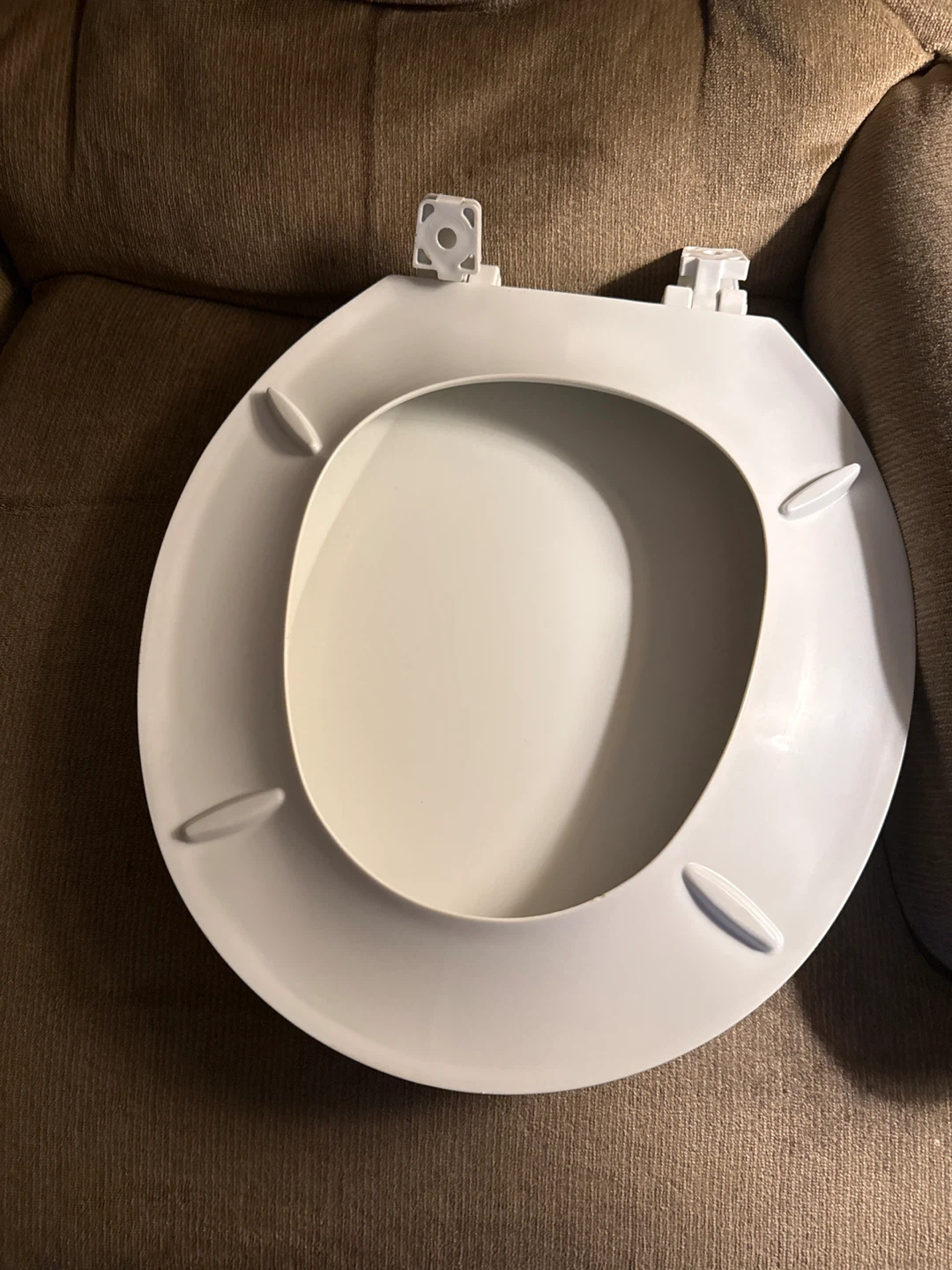 White Round Toilet Seat - photo 3