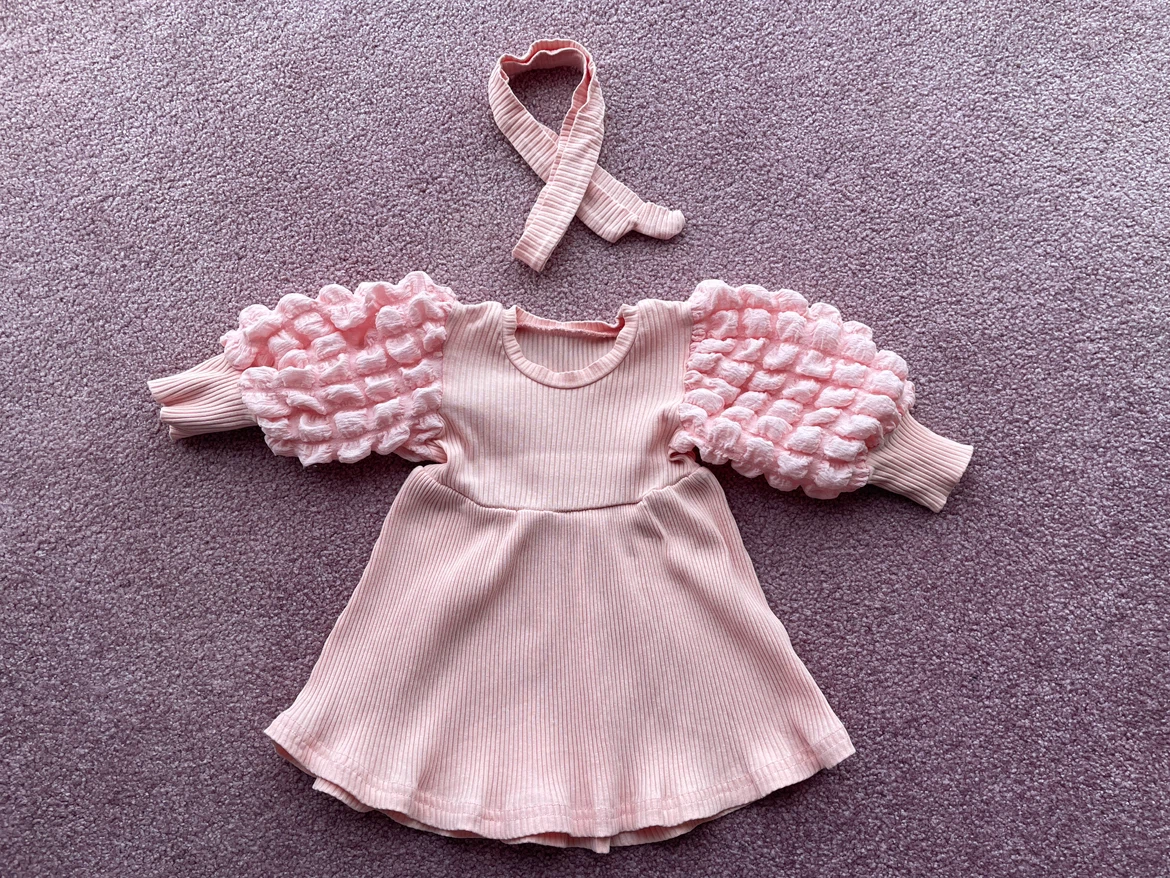Baby dresses, size 6 months - photo 5