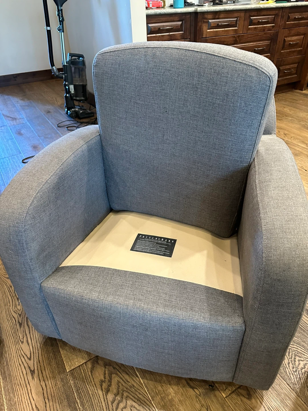 Pair of Pottery Barn Farmhouse Swivel Chairs -$2,100+ New - photo 4