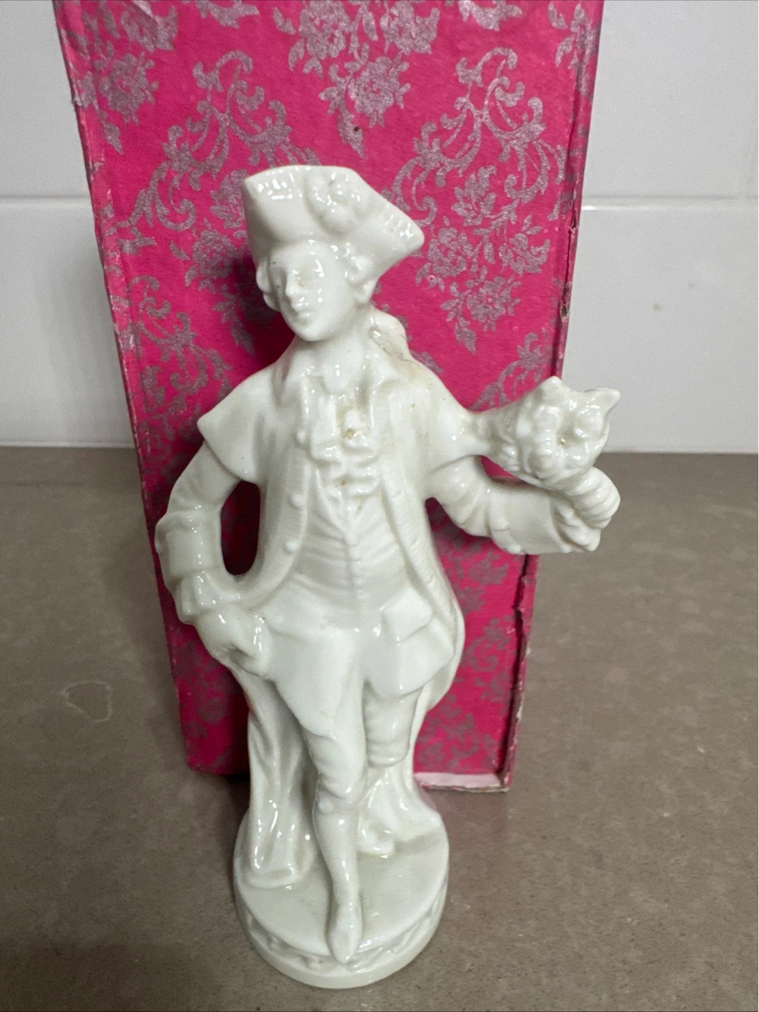 Porcelain Figurine Man with Flowers - photo 2