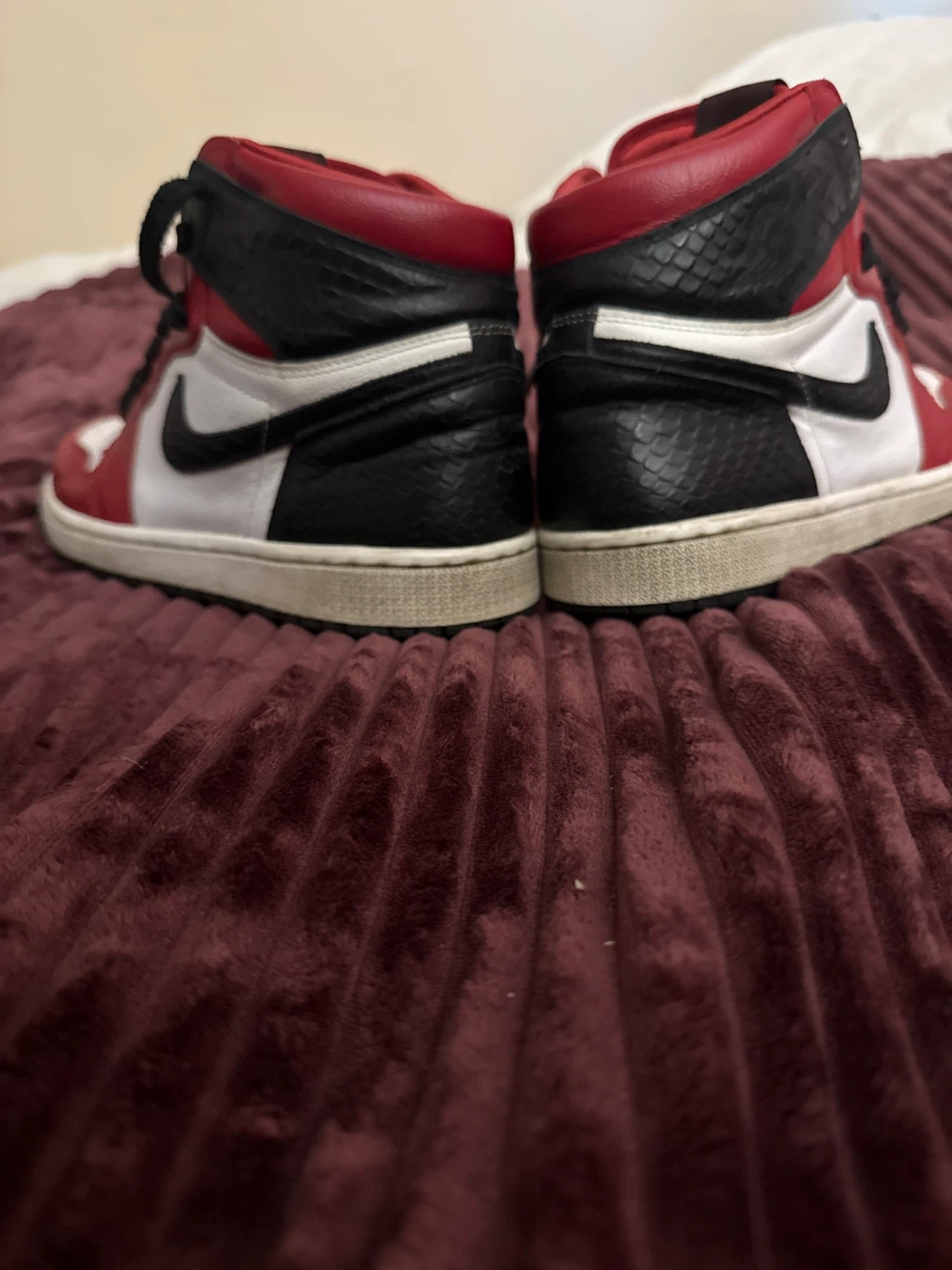 Air Jordan 1 High OG Chicago - photo 3