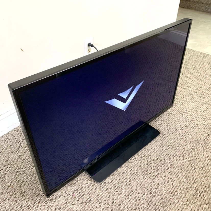 Flat Screen TV 38" VIZIO Television HDMI Electronics Television