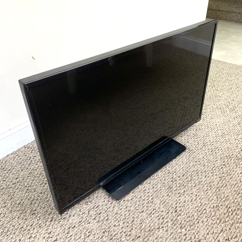 Flat Screen TV 38" VIZIO Television HDMI Electronics Television - photo 4