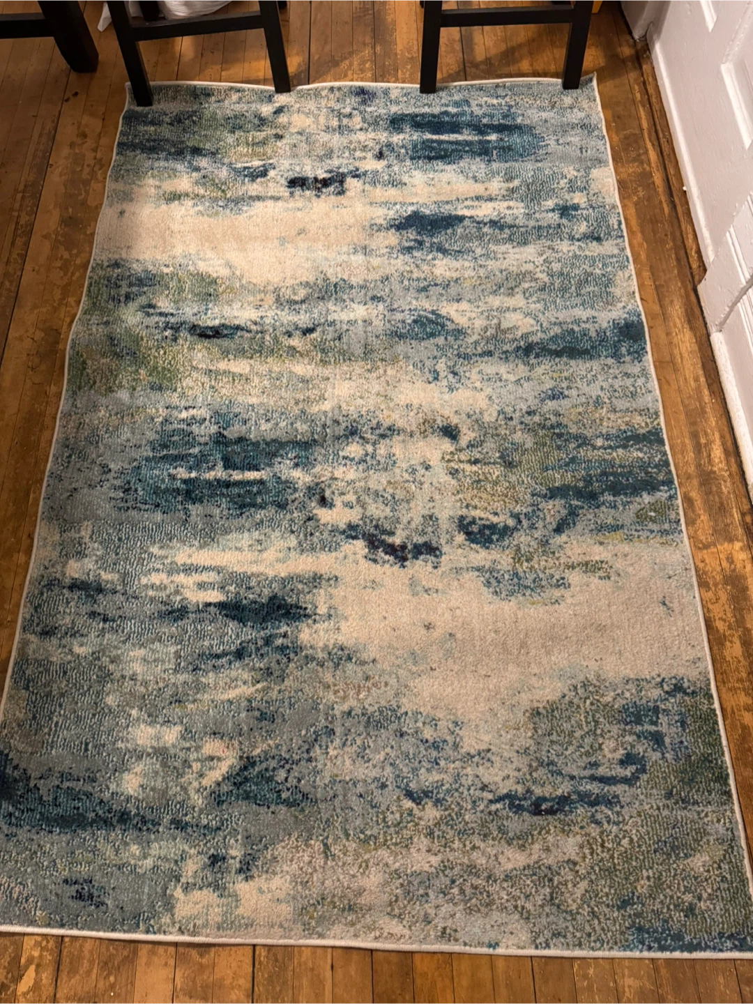 4' x 6' Area Rug