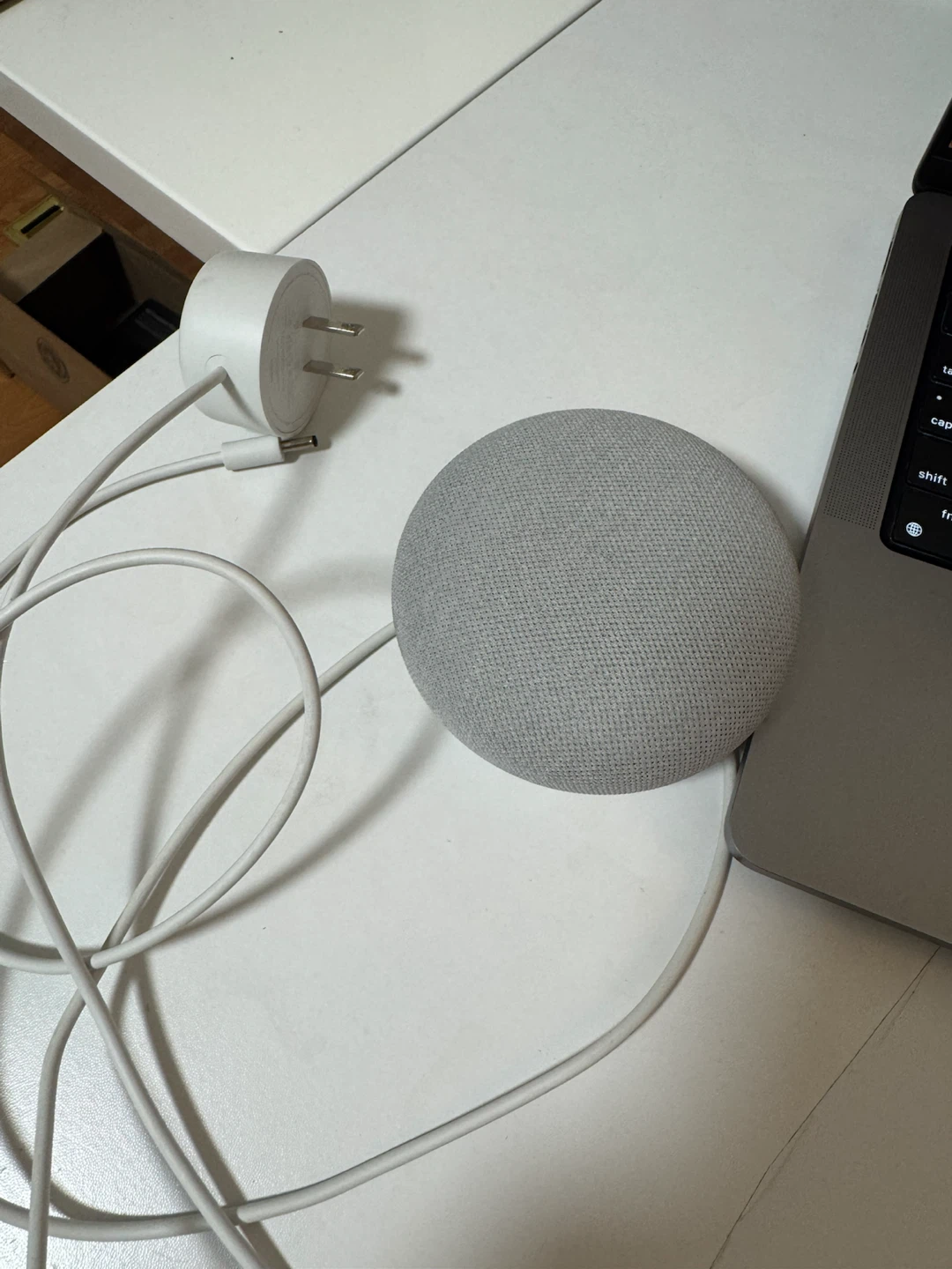 Google Nest Mini (2nd Gen) - Chalk - photo 2