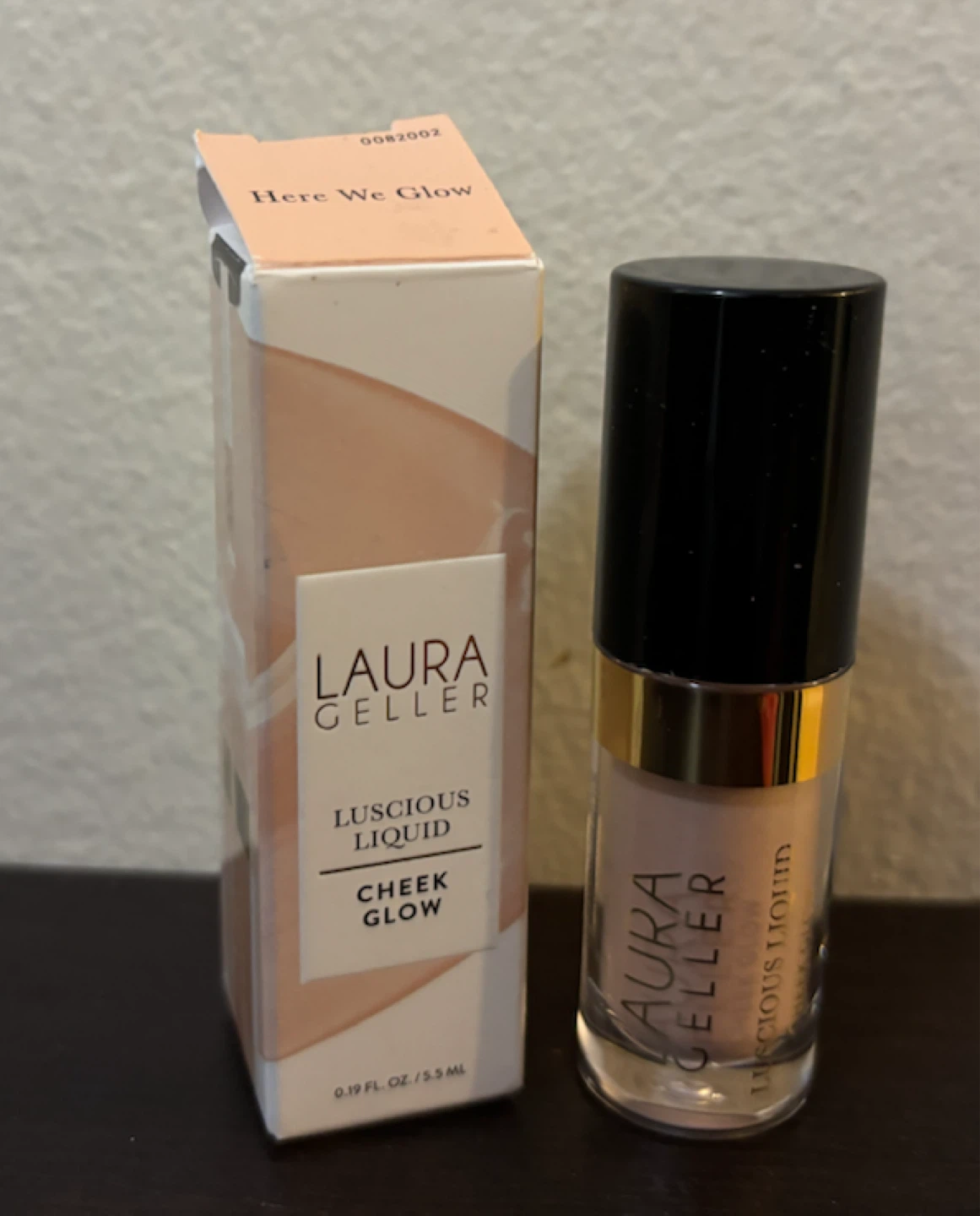 NEW-Laura Geller "Here We Glow" Cheek Glow Liquid 0.19 Fl. Oz.