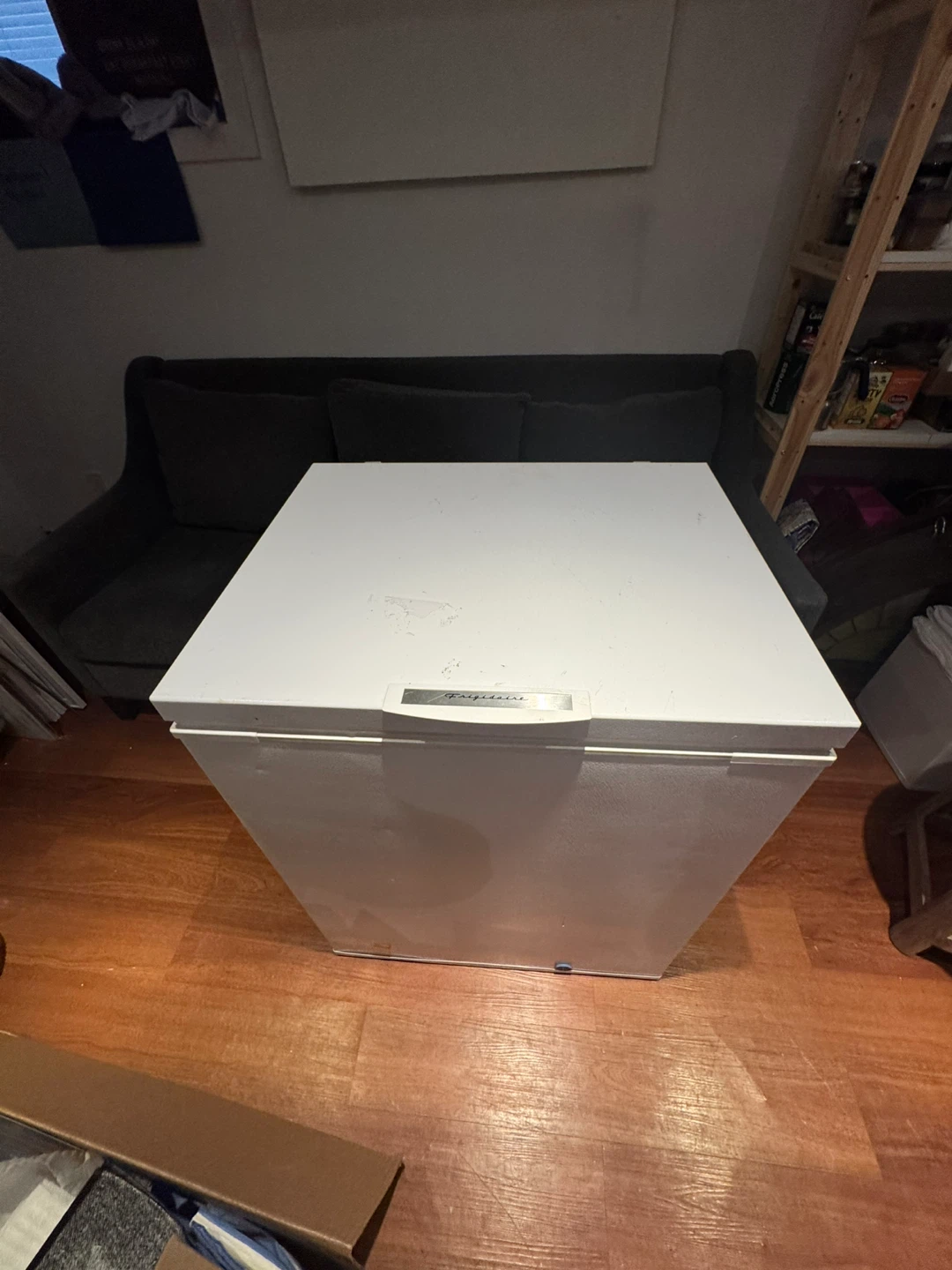 Deep Freezer Frigidaire