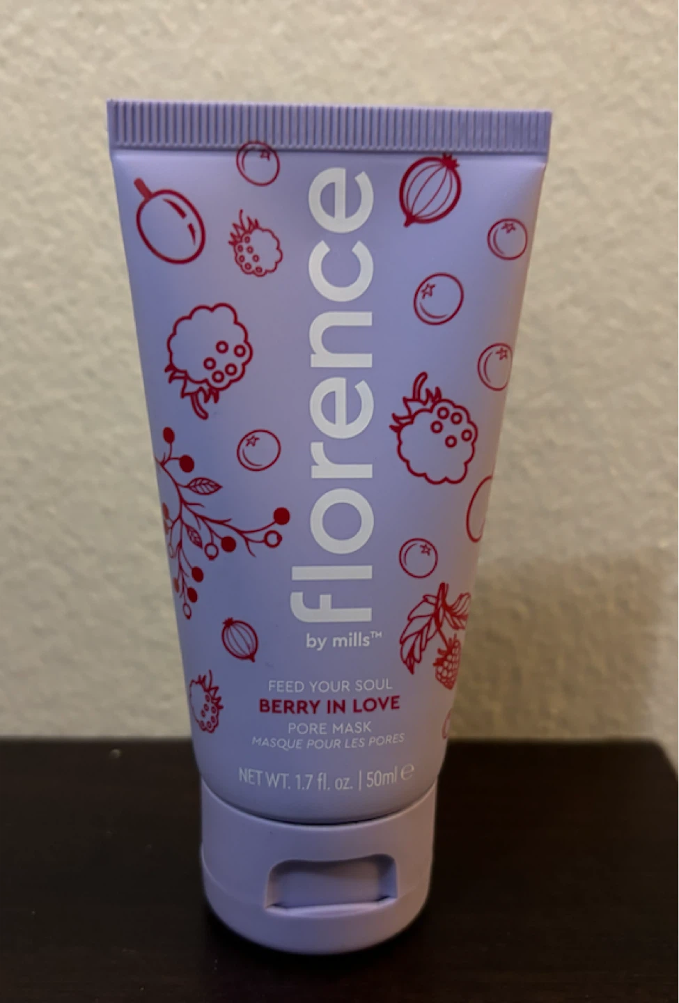 NEW-Florence by Mills Berry in Love Pore Mask