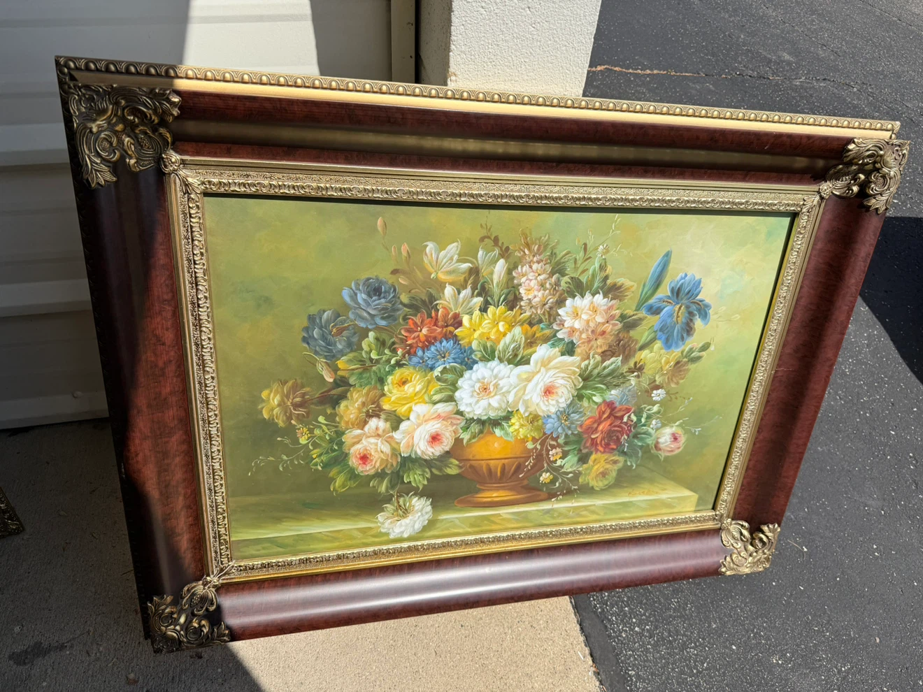 Vintage 1960s MCM Oil on Canvas in a Ornate Frame-Signed - photo 2