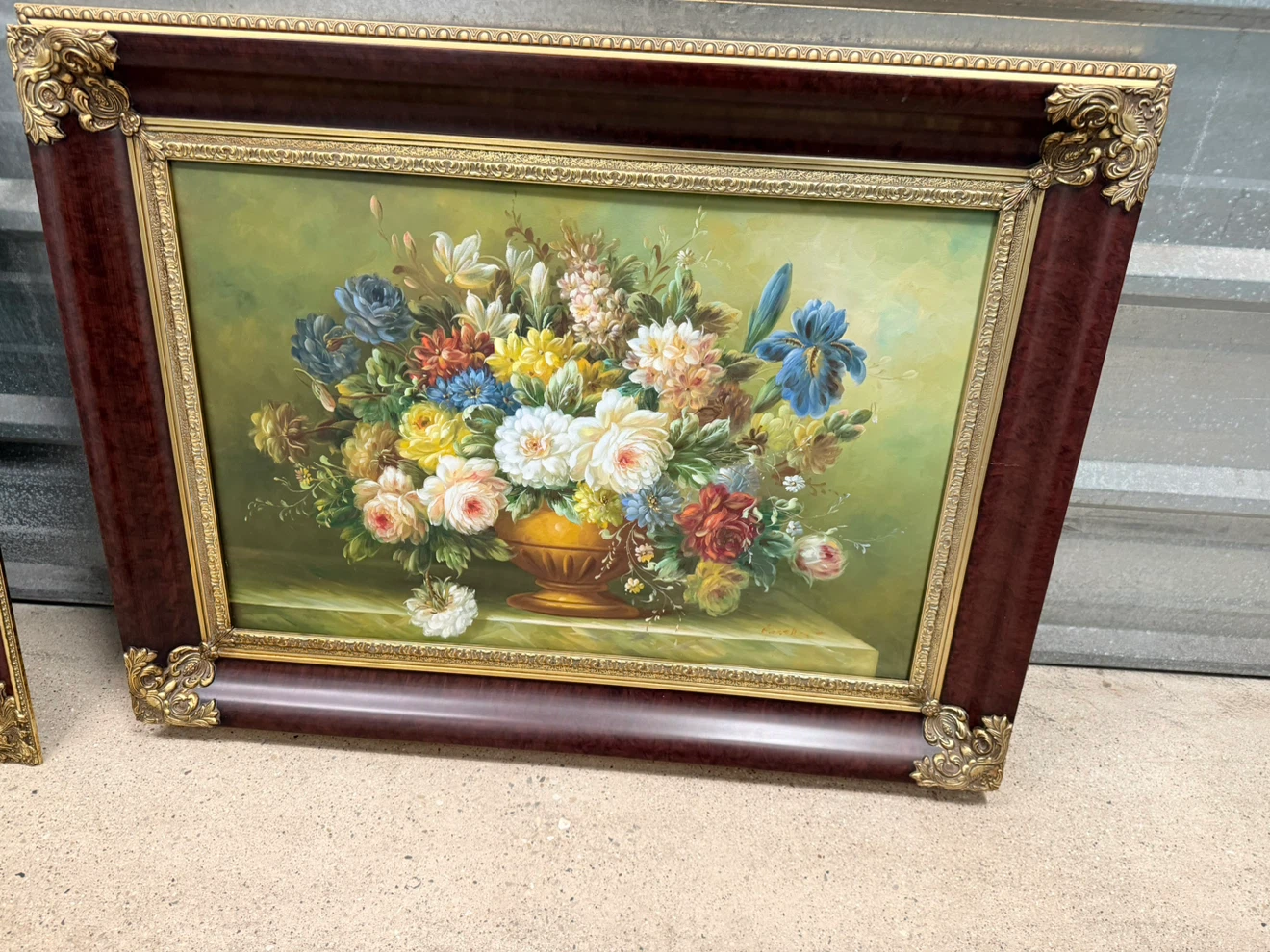 Vintage 1960s MCM Oil on Canvas in a Ornate Frame-Signed - photo 3