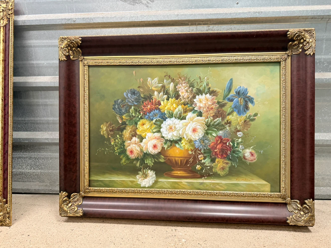 Vintage 1960s MCM Oil on Canvas in a Ornate Frame-Signed - photo 4