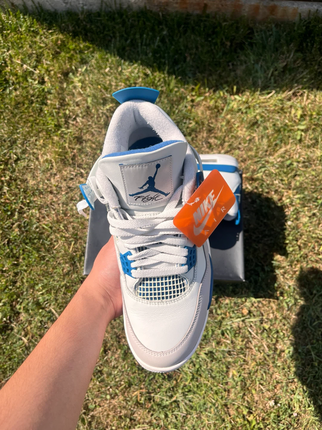 Jordan 4 military blue (SIZE 9.5M) - photo 2