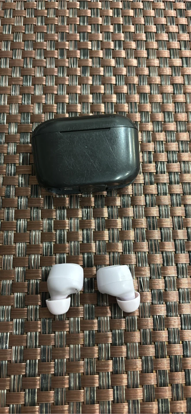 JLab GO Air Pop earbuds