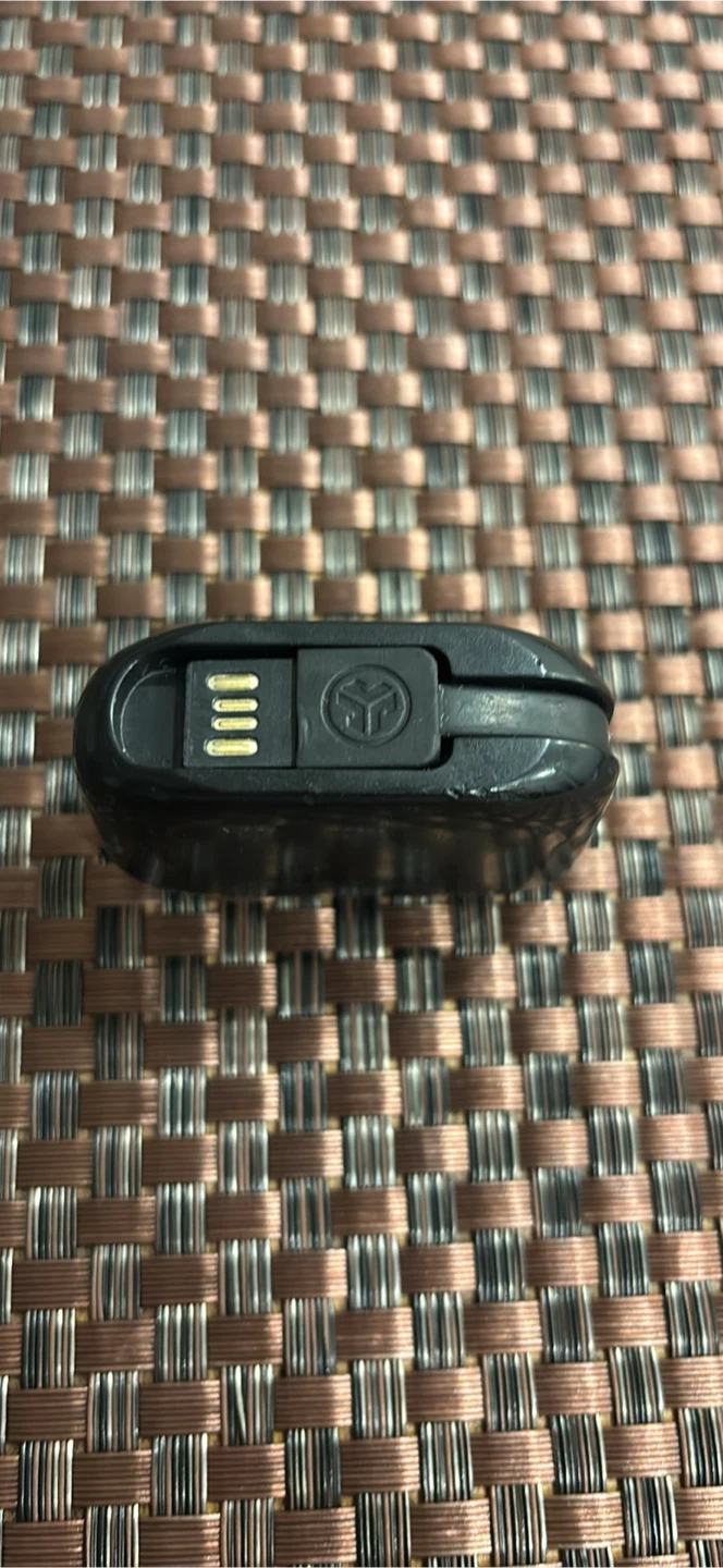 JLab GO Air Pop earbuds - photo 3