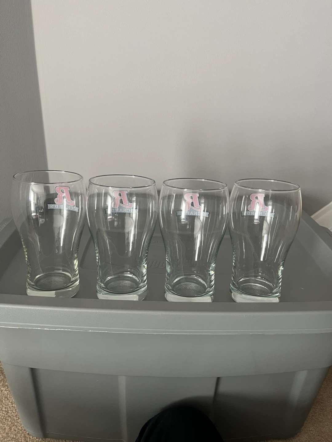 Rickard’s Glass Set - photo 2
