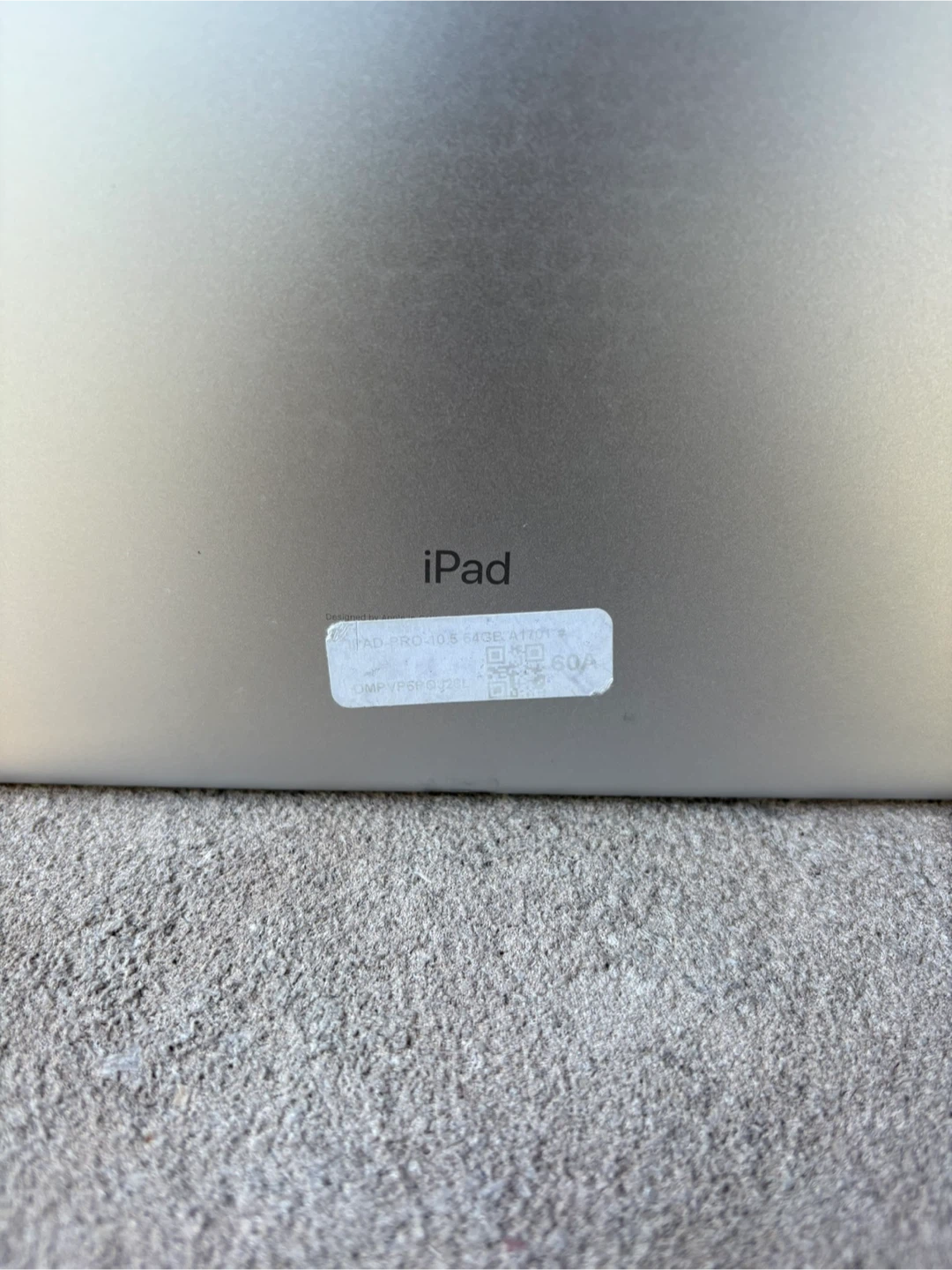 Apple iPad Pro 10.5-inch 64 GB PLS READ DESCRIPTION - photo 4