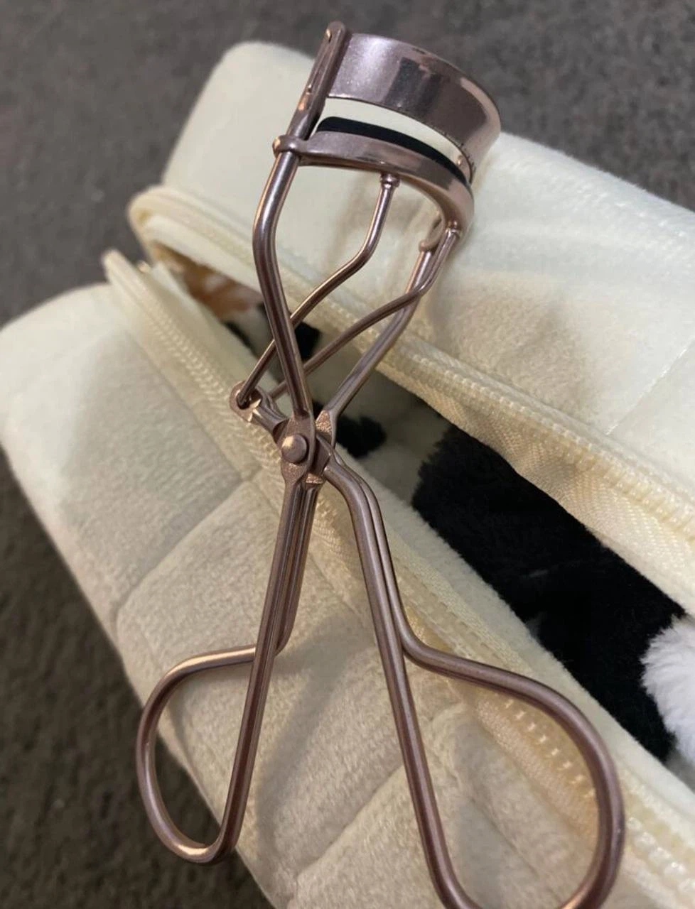 Portable eyelash curler rose pink - photo 4