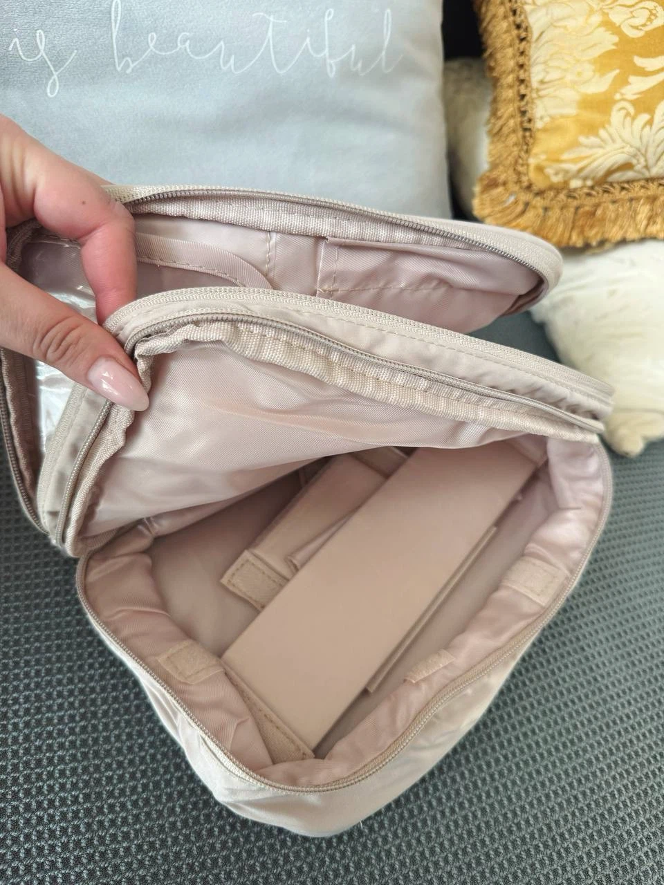 Travel Makeup Bag – Double Layer - photo 4