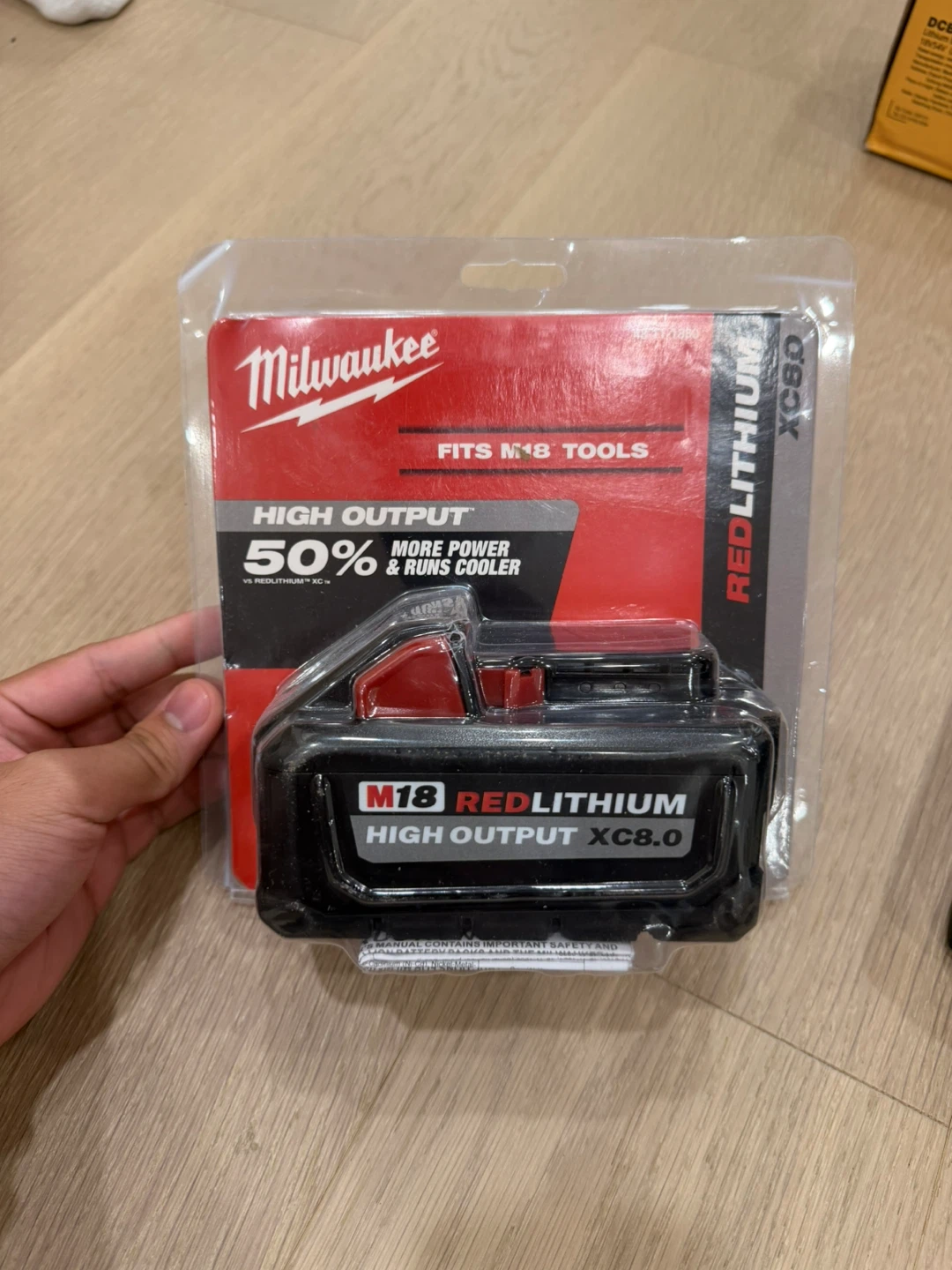 Milwaukee M18 REDLITHIUM XC8.0 High Output Battery - photo 3