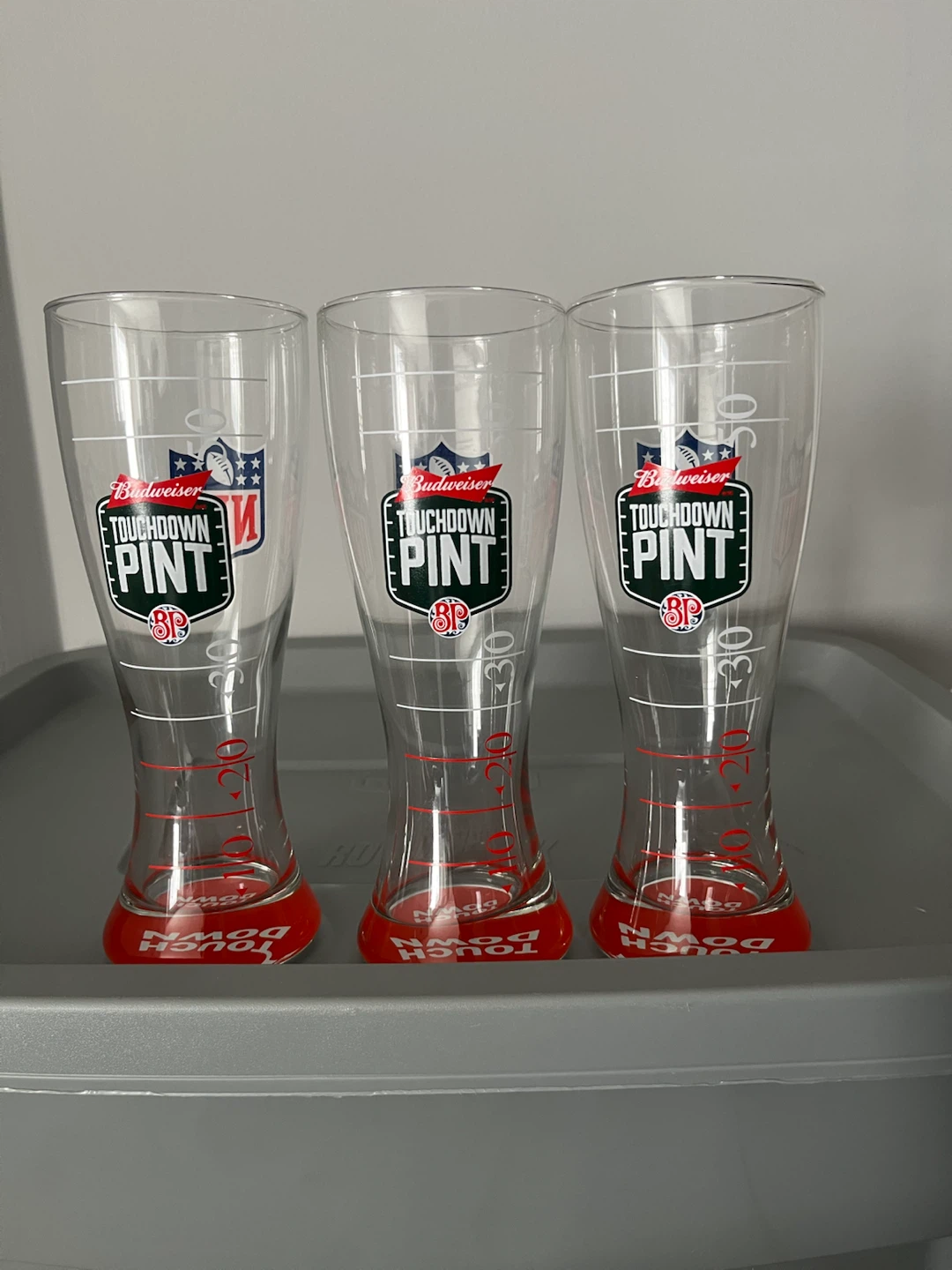Budweiser NFL Touchdown Glasses - photo 2