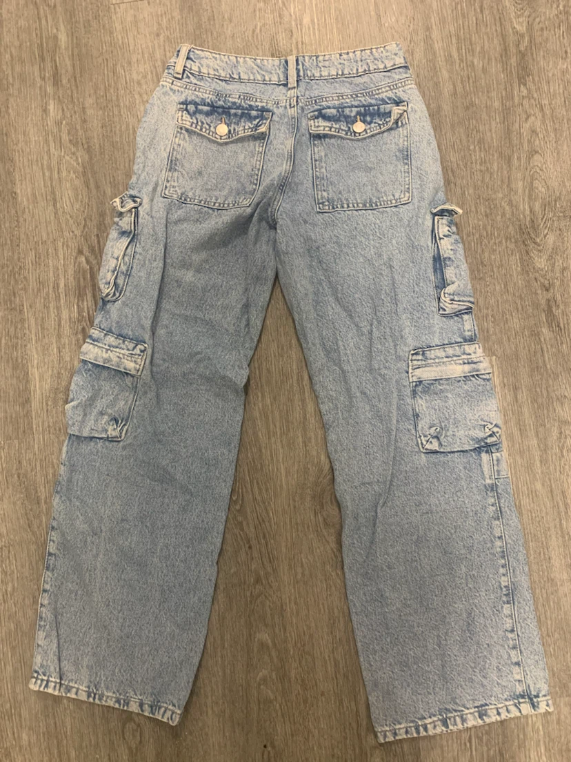 GARAGE DENIM Light Wash Cargo Jeans - photo 2