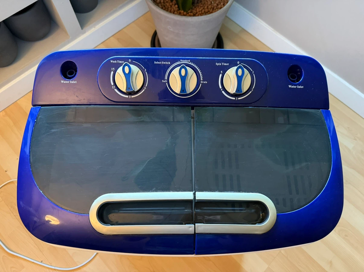 Twin Tub Washing Machine - photo 2