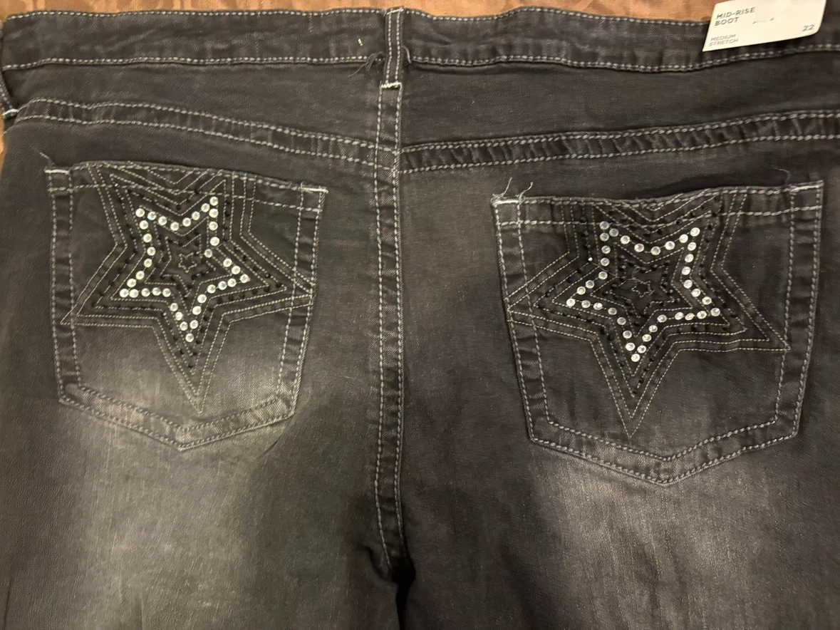 Rue+ Mid-Rise Boot Jeans Size 22 - photo 3