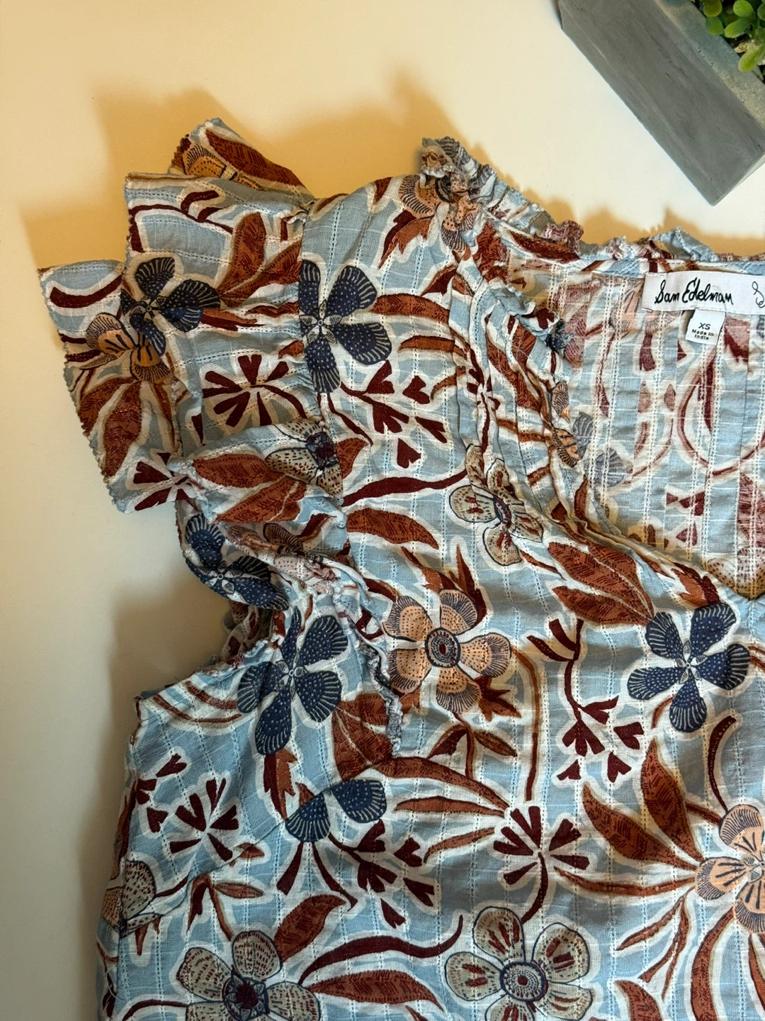 Floral Ruffle Top - photo 4