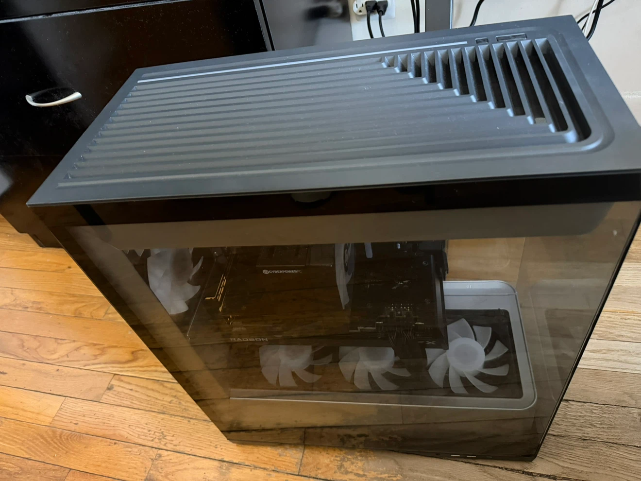 CyberPowerPC Gaming PC with Radeon GPU - photo 2