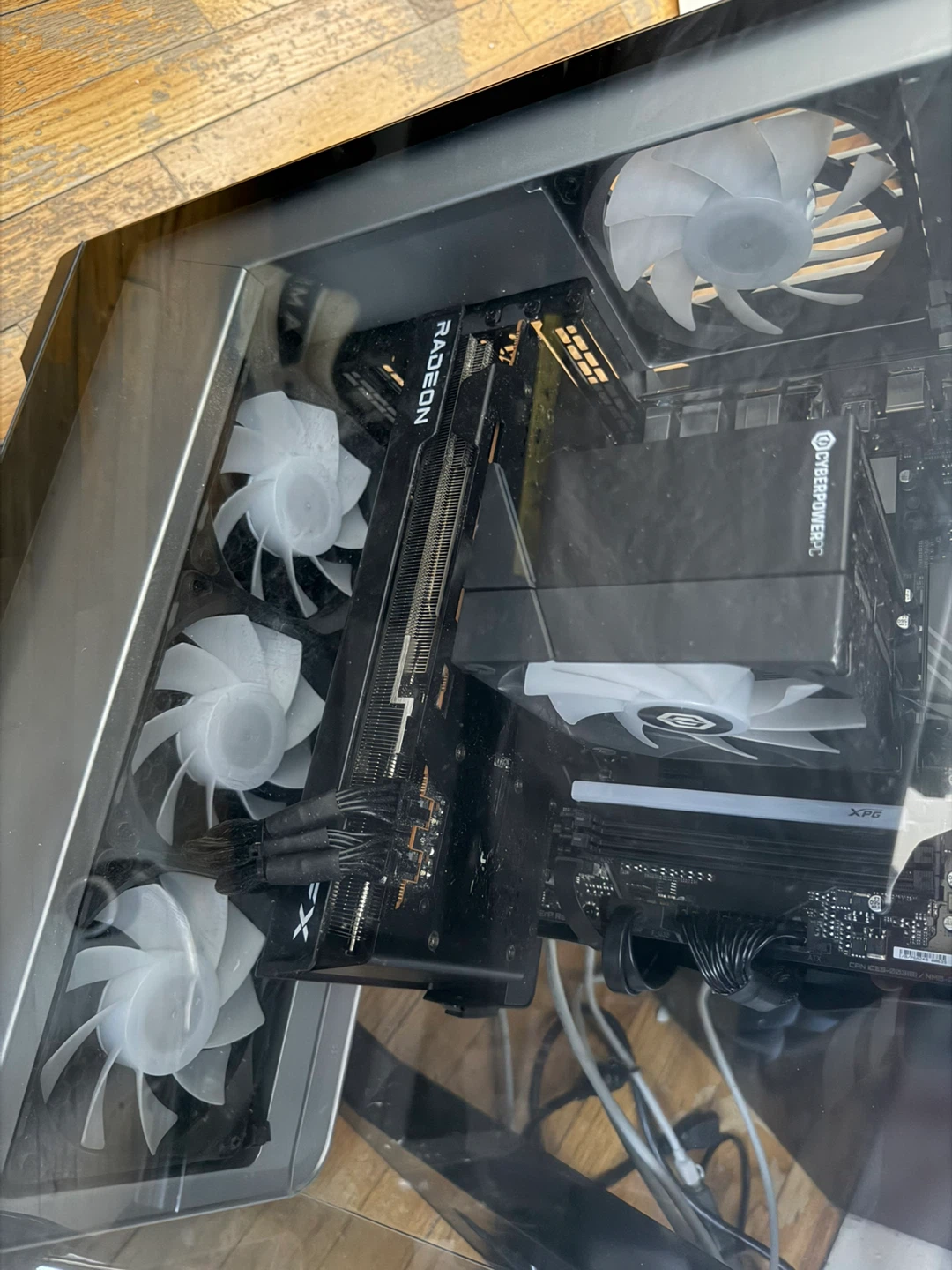 CyberPowerPC Gaming PC with Radeon GPU - photo 3