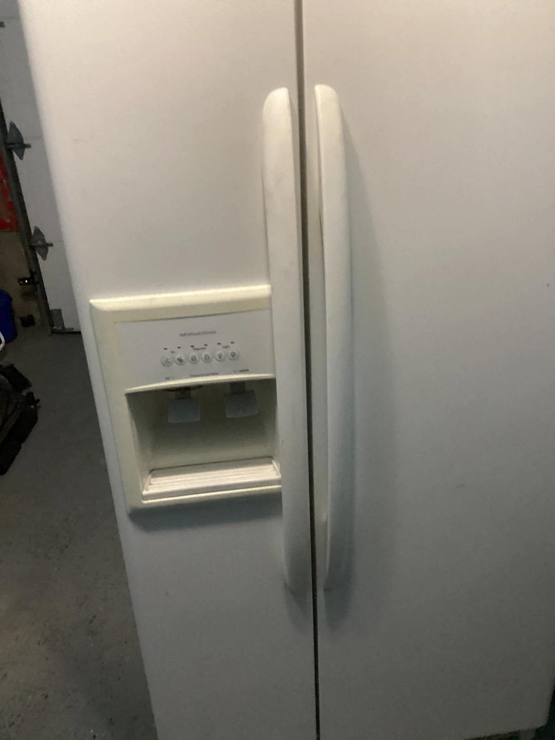 White Side-by-Side Refrigerator with Water Dispenser - photo 3
