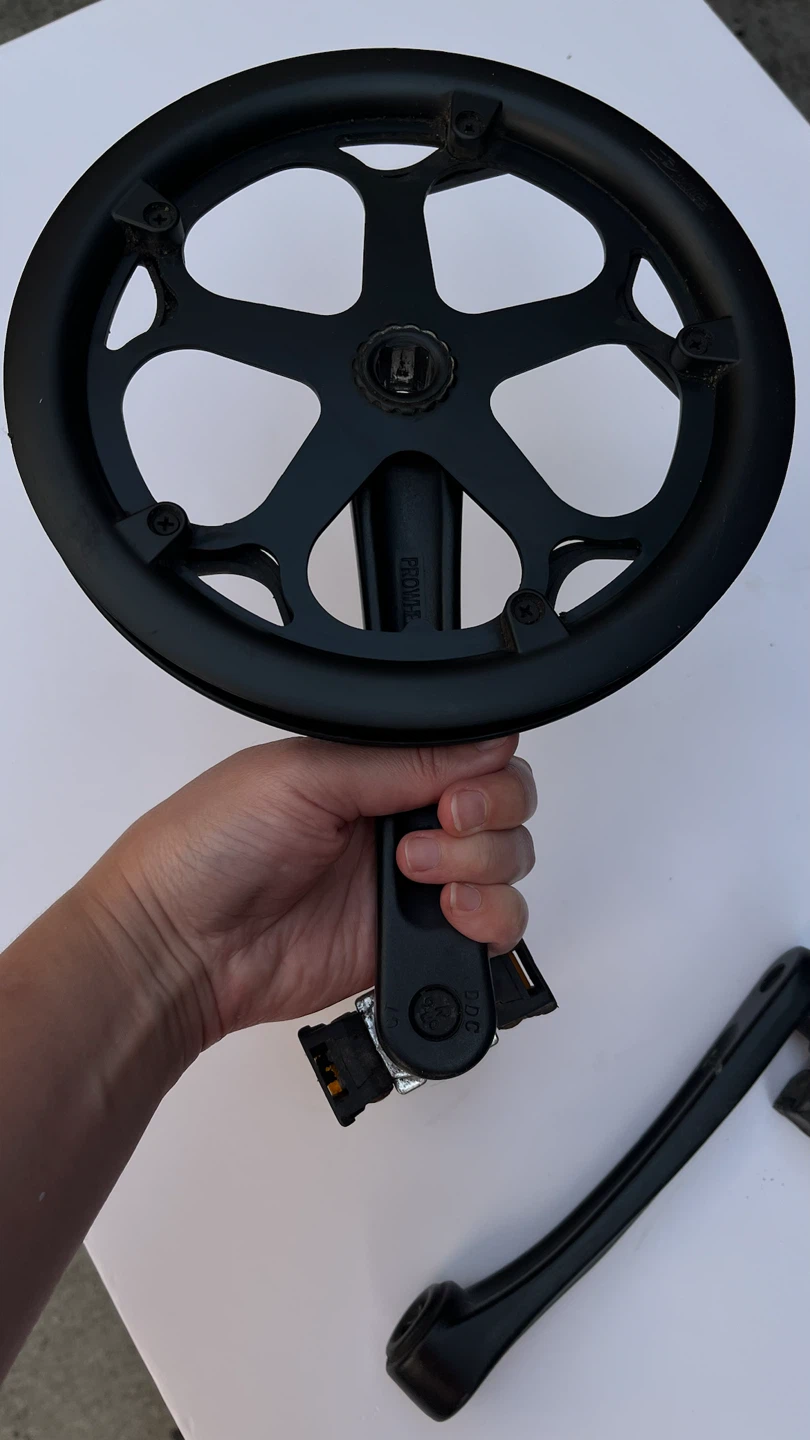 Black Bicycle Crankset with Pedals - photo 5