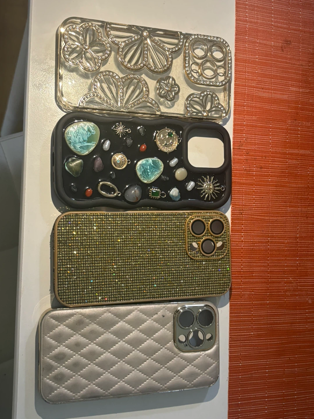 Set of 4 phone case (16 pro max) good condition. - photo 2
