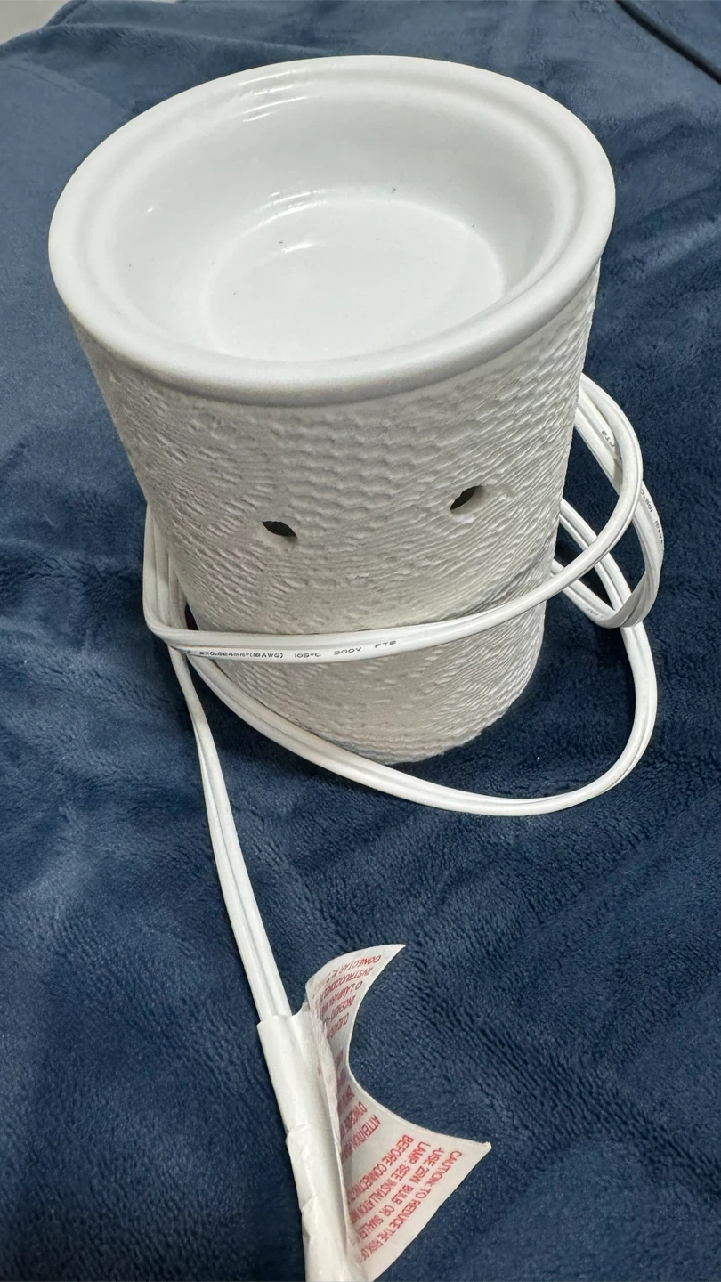 White Ceramic Wax Melt Warmer - photo 2