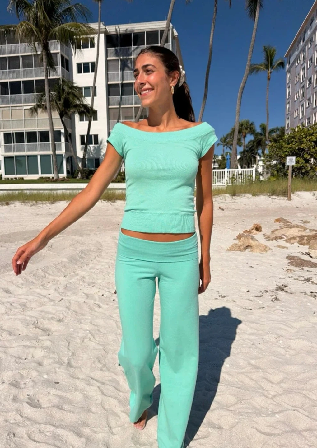 Teal Priscilla pants from Brandy Melville