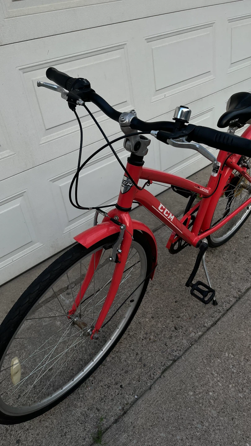 CCM Lucerne Red Bicycle - photo 4