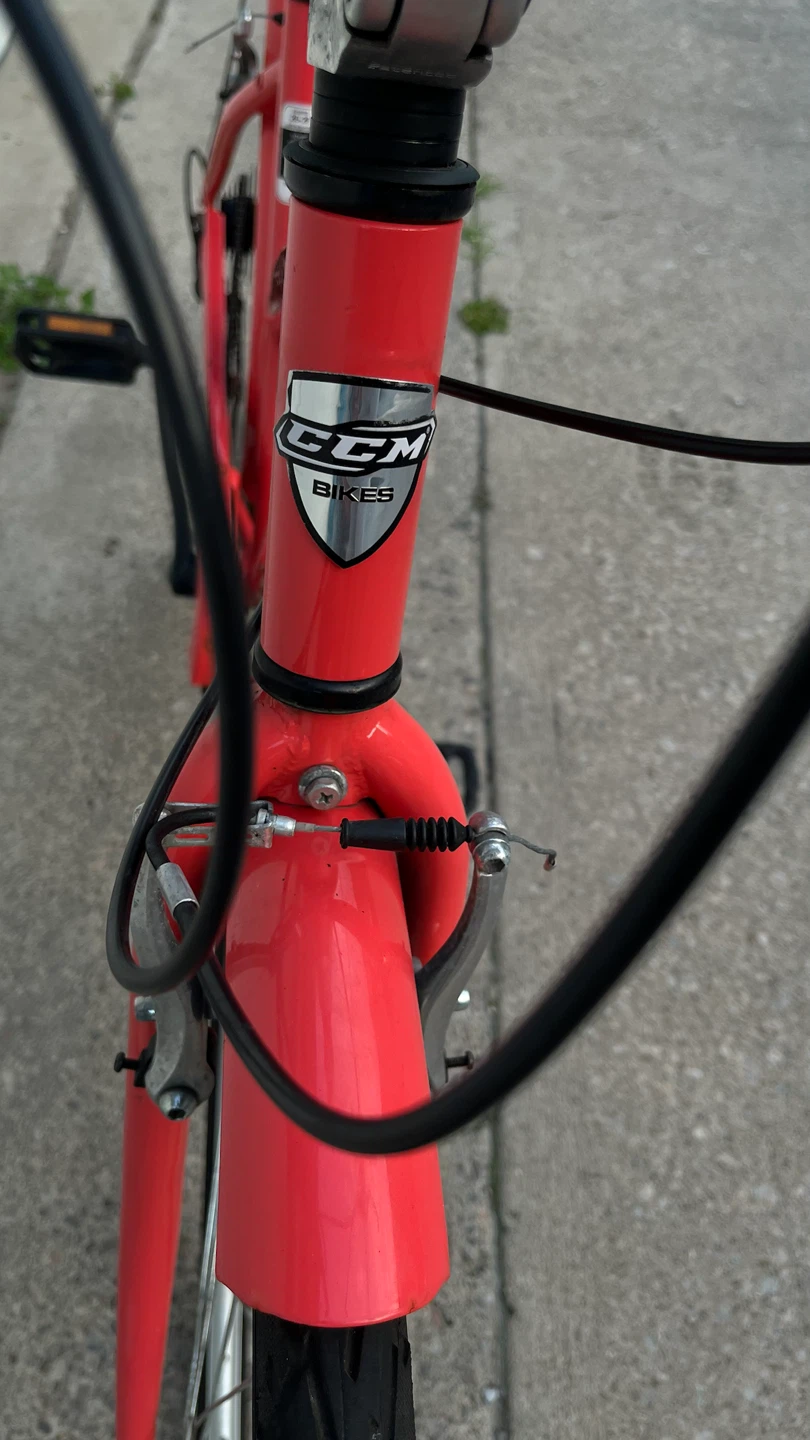 CCM Lucerne Red Bicycle - photo 5