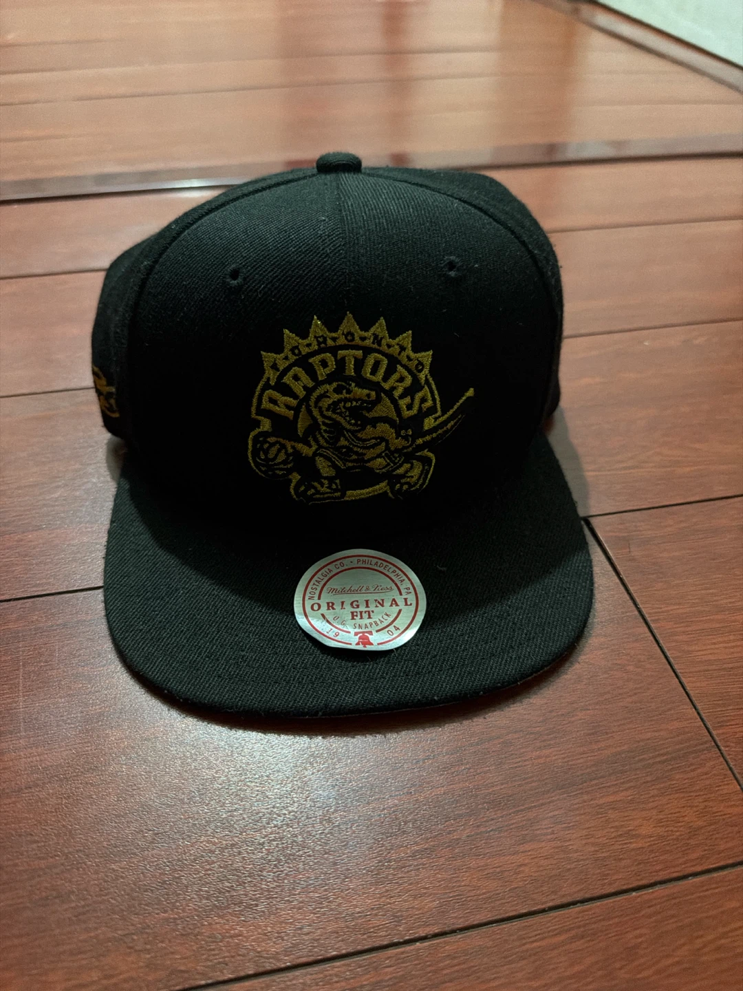 Mitchell & Ness Toronto Raptors Snapback Hat