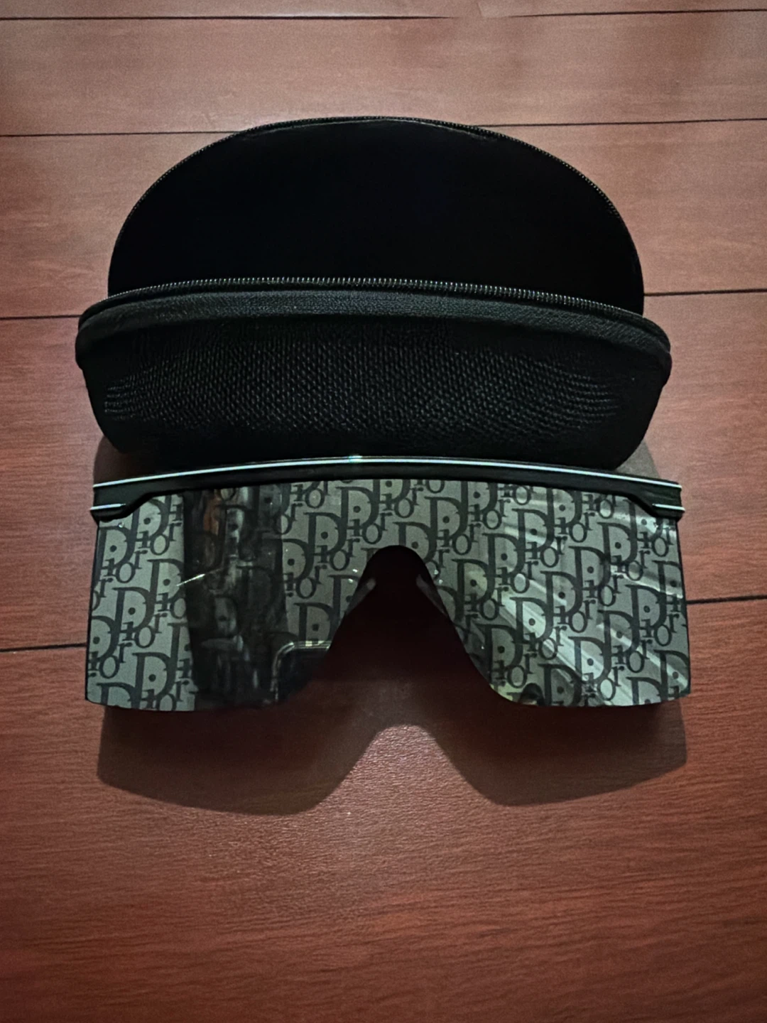 Christian Dior DiorClub M1U Shield Sunglasses