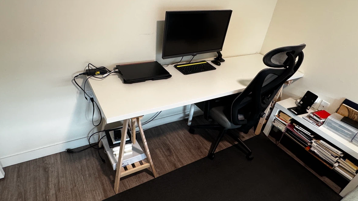 IKEA LAGKAPTEN / MITTBACK Desk I Great Condition