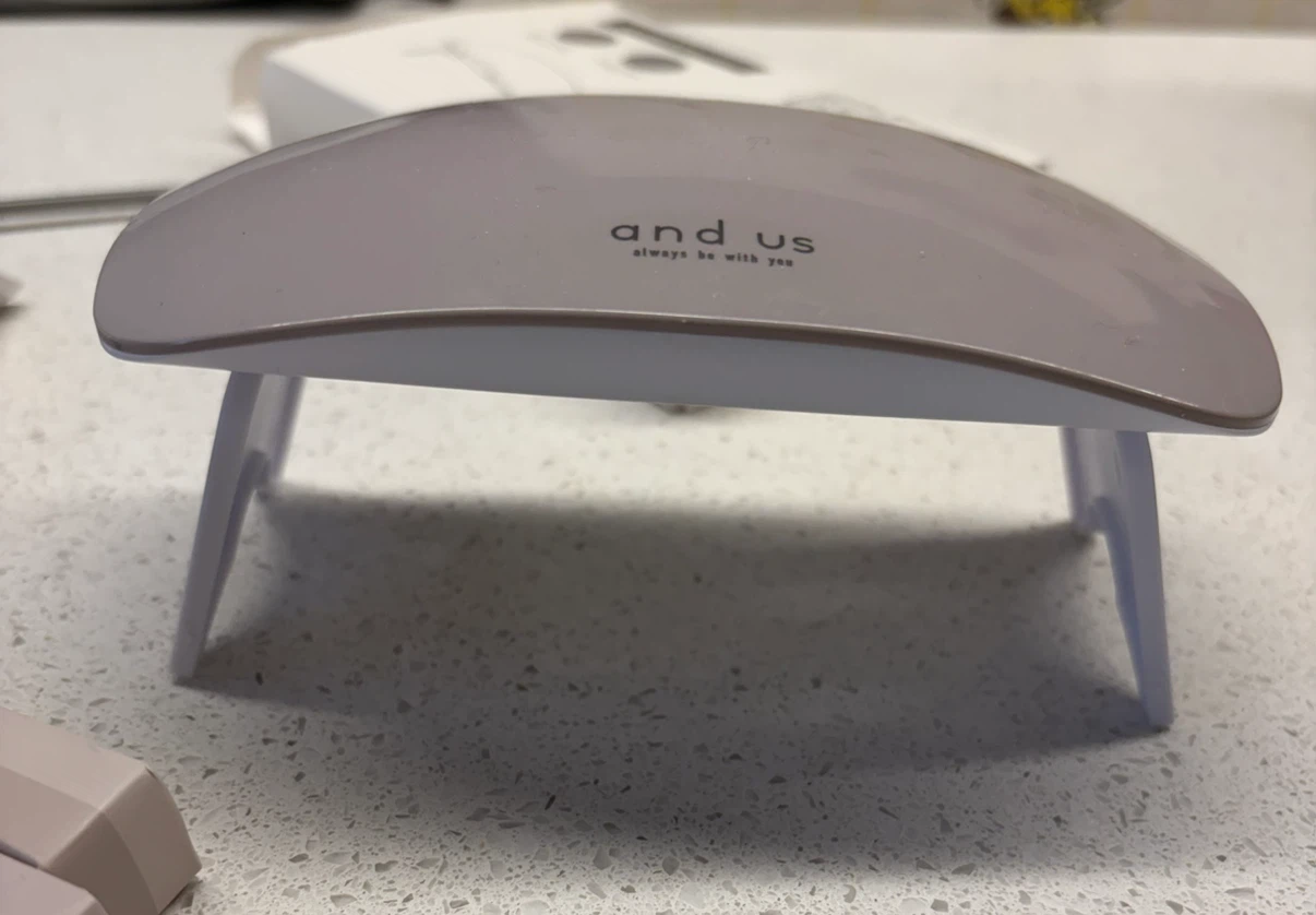 UV LED Nail Lamp - photo 3