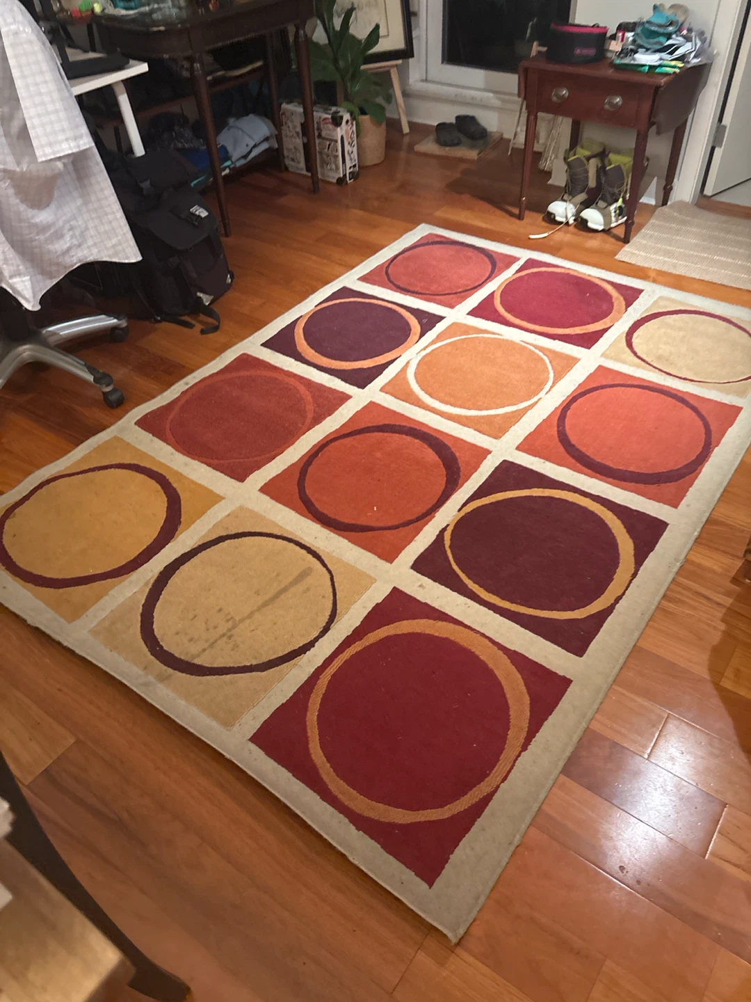 Retro Circle Pattern Area Rug 60 × 90