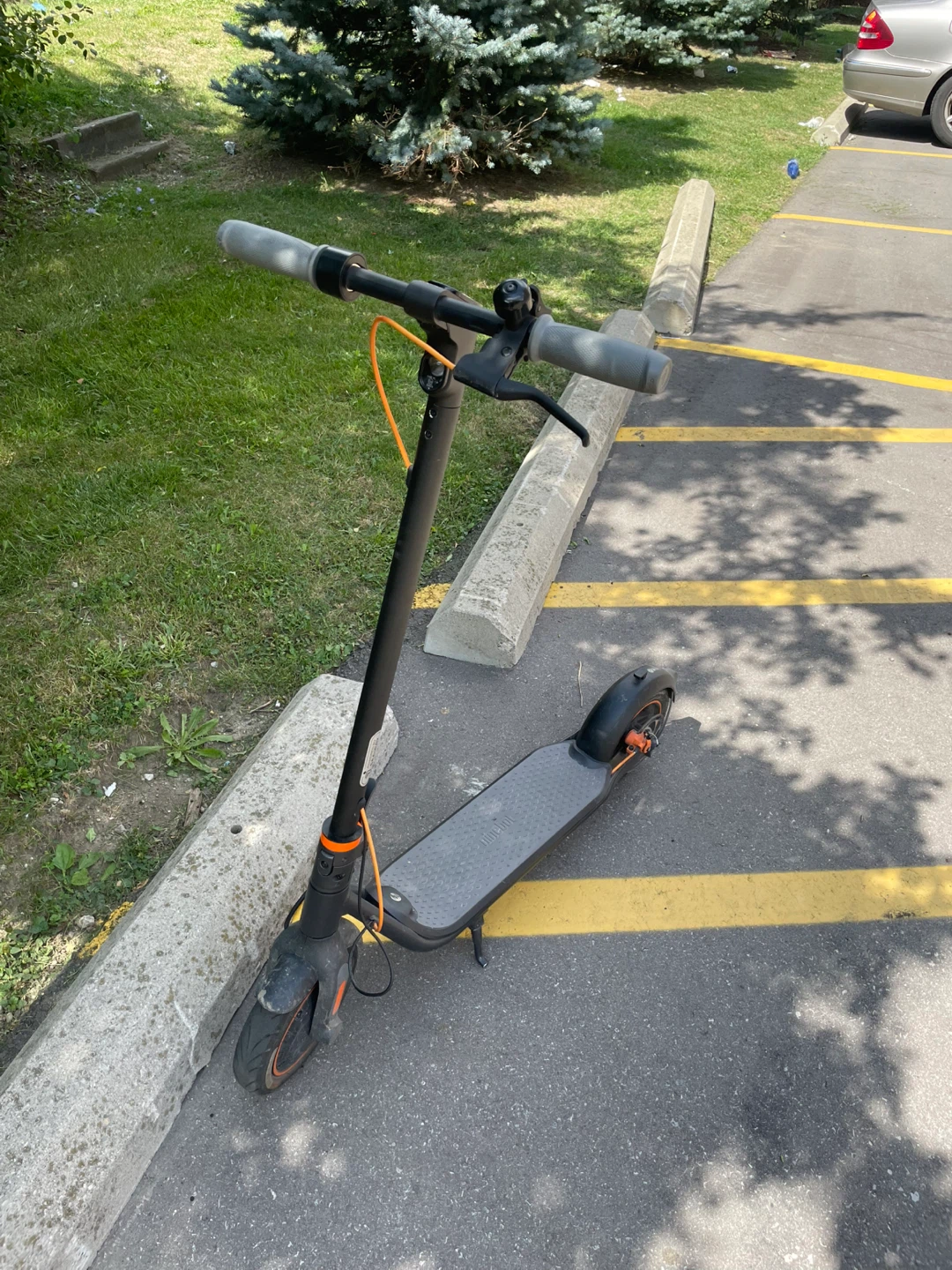 Segway ninebot F2 Electric Scooter