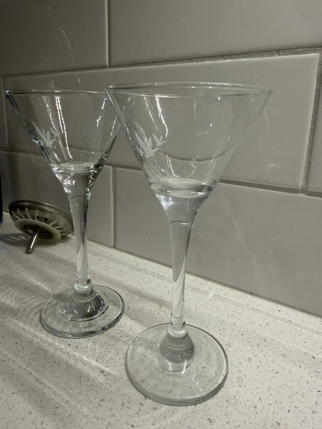 Set of 2 Etched grey goose Martini Glasses - photo 3