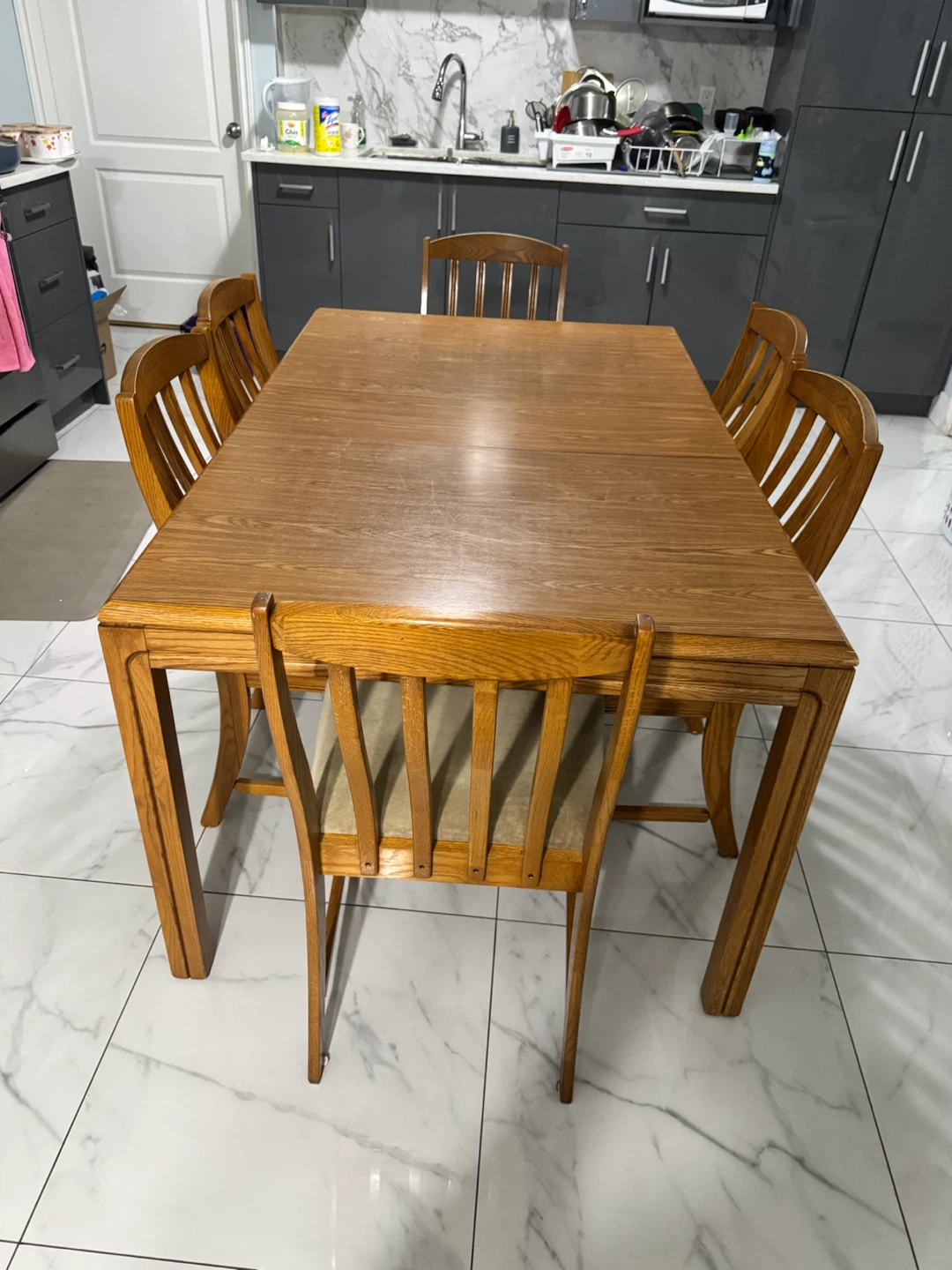 Dinning table