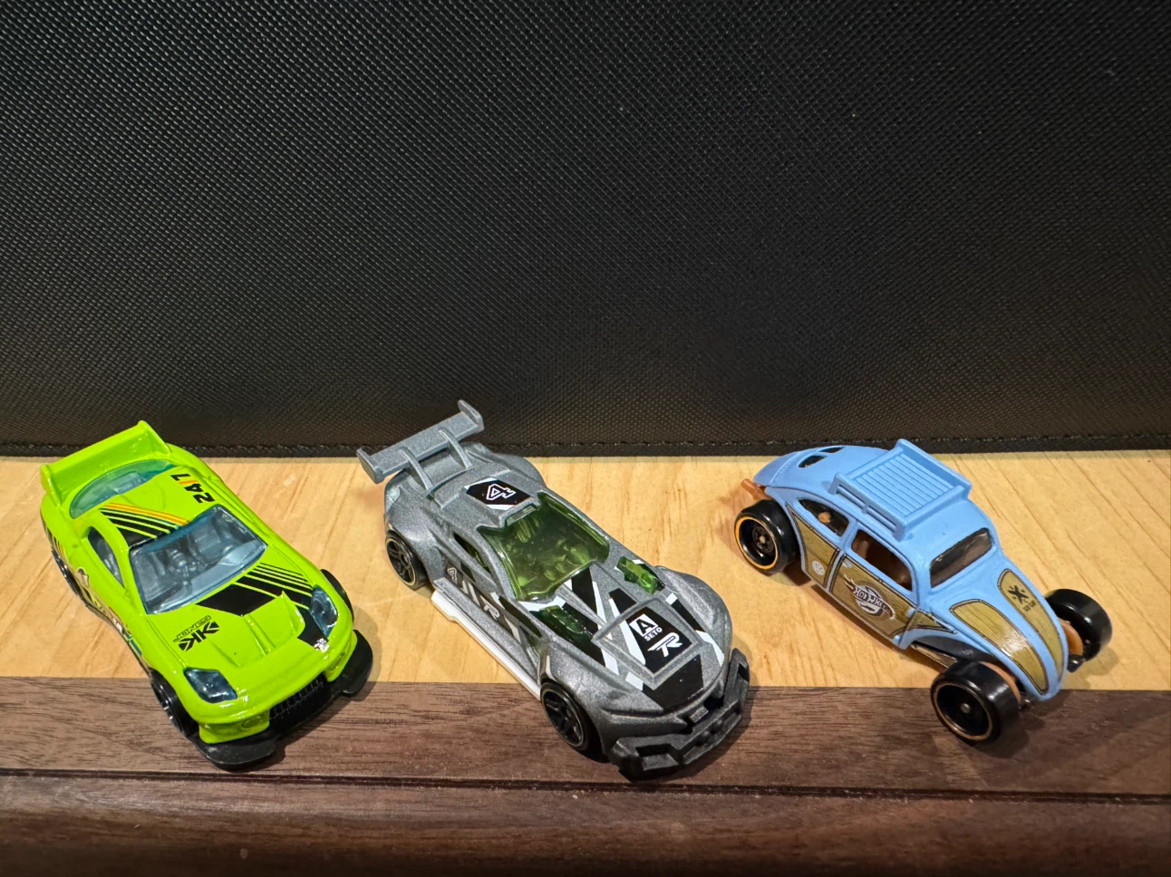 Hot Wheels and Matchbox - photo 4