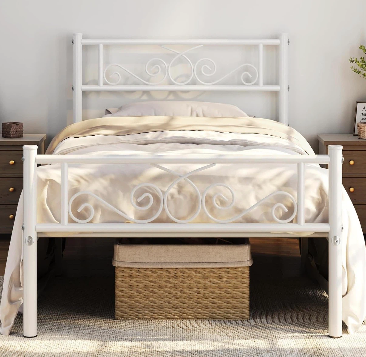 Twin Bed + Mattress + Duvet – Great Condition