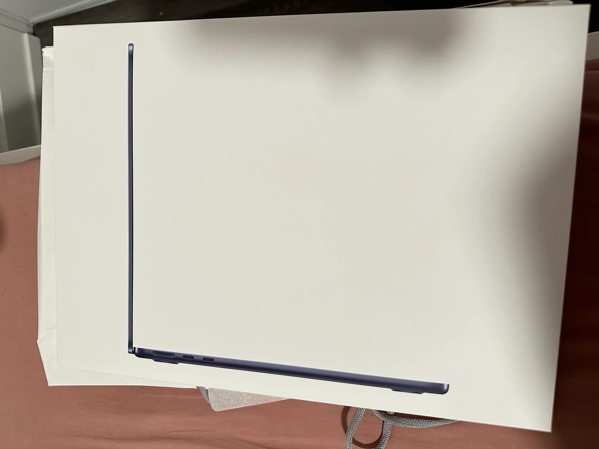 Apple MacBook Air box and bag - photo 2